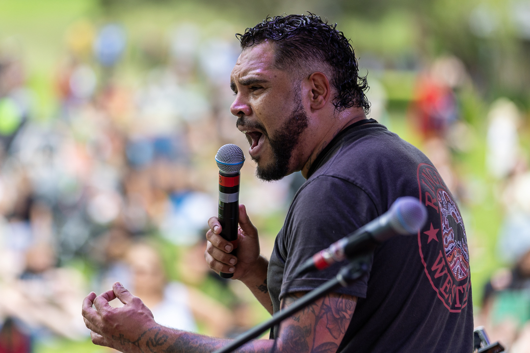 Jarrod Hickling performing at Yabun