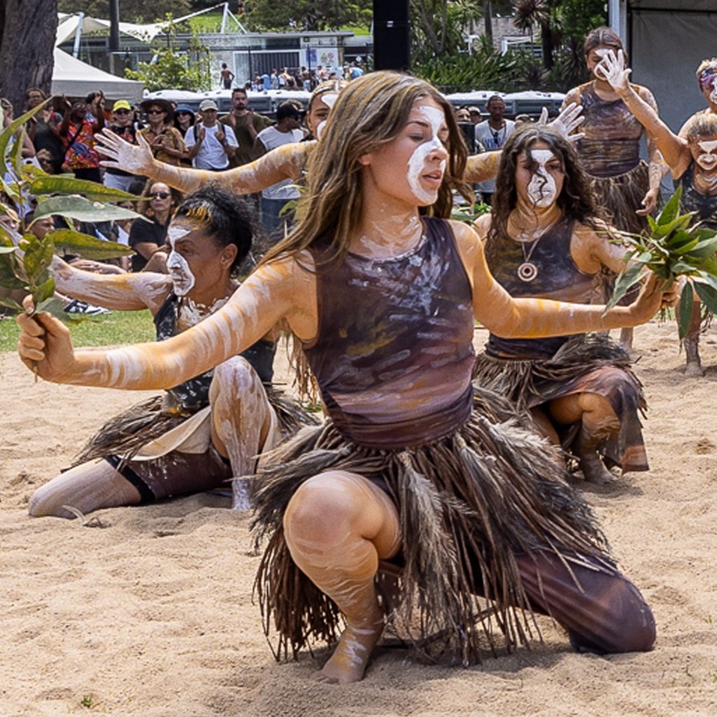 Buuja Buuja Butterfly dancers